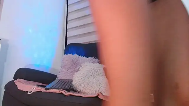 Snapshot of valerycarter_ chatting on September 10, 2025, 1:38 am valerycarter  online show from September 10, 2025, 1:38 am