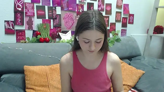 Snapshot of MilanaRoza chatting on January 16, 2026, 6:06 am MilanaRoza online show from January 16, 2026, 6:06 am