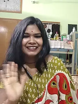 Snapshot of yoursweety09 chatting on February 18, 2026, 5:36 am yoursweety09 online show from February 18, 2026, 5:36 am