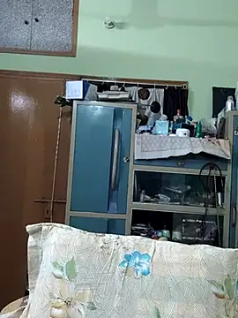 Snapshot of yoursweety09 chatting on March 14, 2026, 2:11 pm yoursweety09 online show from March 14, 2026, 2:11 pm