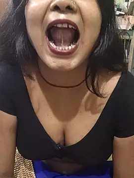 Snapshot of yoursweety09 chatting on March 17, 2026, 2:09 pm yoursweety09 online show from March 17, 2026, 2:09 pm