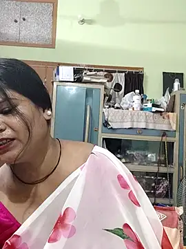 Snapshot of yoursweety09 chatting on April 3, 2026, 2:04 pm yoursweety09 online show from April 3, 2026, 2:04 pm