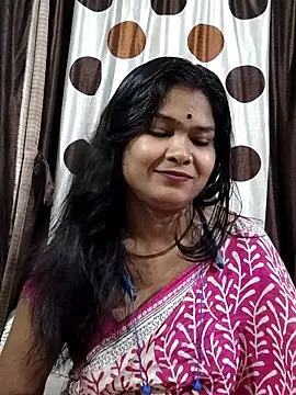 Snapshot of yoursweety09 chatting on April 11, 2026, 12:26 am yoursweety09 online show from April 11, 2026, 12:26 am