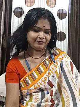 Snapshot of yoursweety09 chatting on April 11, 2026, 8:18 am yoursweety09 online show from April 11, 2026, 8:18 am