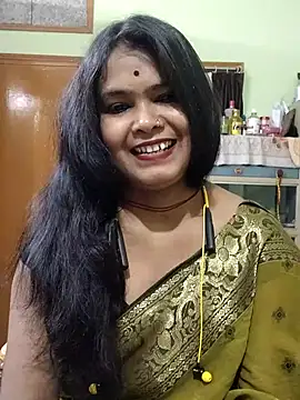 yoursweety09 online show from May 24, 2026, 2:00 pm