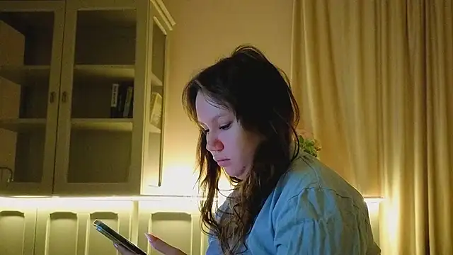 Snapshot of Alisia_Mars chatting on February 7, 2026, 5:22 am Alisia Mars online show from February 7, 2026, 5:22 am