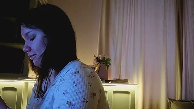 Snapshot of Alisia_Mars chatting on February 26, 2026, 5:17 am Alisia Mars online show from February 26, 2026, 5:17 am