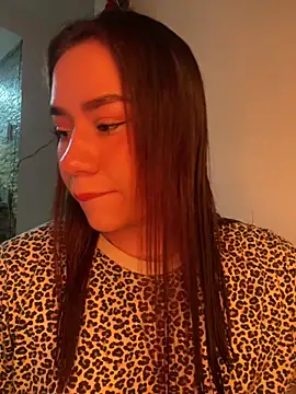 Im Valen Cute online show from February 17, 2026, 1:35 am