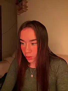 Im Valen Cute online show from May 17, 2026, 11:34 pm