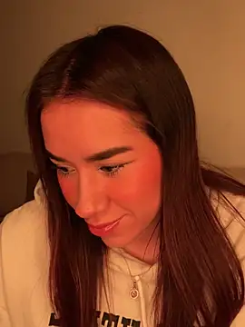 Im Valen Cute online show from May 22, 2026, 2:40 am