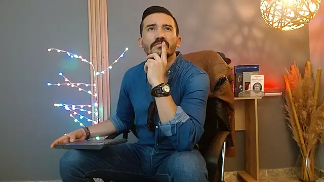 Reiko 85  online show from March 5, 2026, 7:21 pm