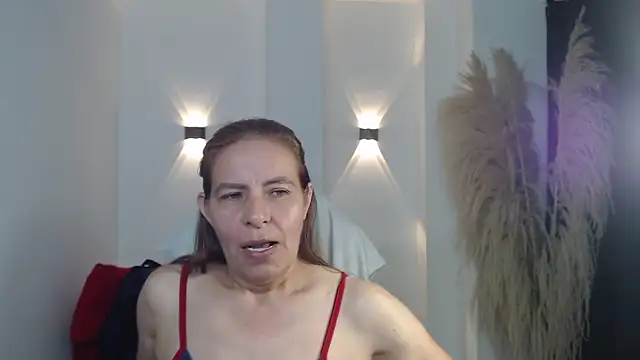 Milf karlye online show from January 7, 2026, 2:14 am