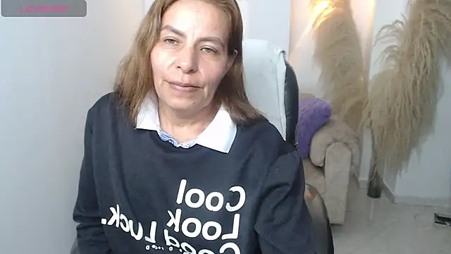 Milf karlye online show from January 17, 2026, 1:43 am