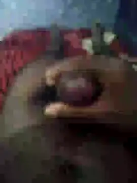 mallucallboy2104 online show from February 7, 2025, 5:52 am