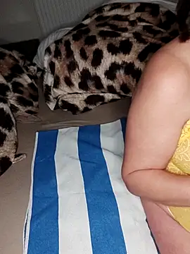 Snapshot of dame_a_punir_77 chatting on December 6, 2024, 8:18 pm dame a punir 77 online show from December 6, 2024, 8:18 pm