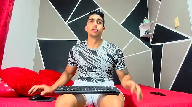 Snapshot of astrom_greyy chatting on March 10, 2025, 8:23 pm astrom greyy online show from March 10, 2025, 8:23 pm