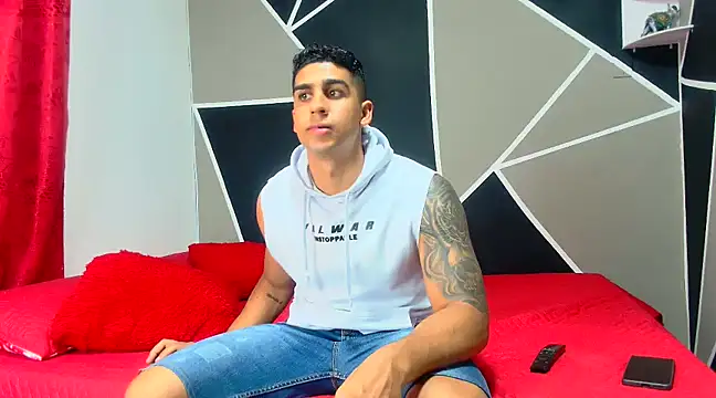 Snapshot of astrom_greyy chatting on March 16, 2025, 12:45 am astrom greyy online show from March 16, 2025, 12:45 am