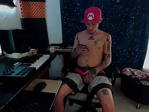 patrik tattoo  online show from February 22, 2025, 5:02 pm