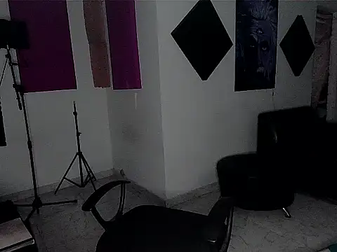 patrik tattoo  online show from November 21, 2025, 2:54 am