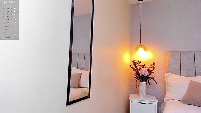 Snapshot of tutu_milf chatting on March 7, 2025, 7:05 pm tutu milf online show from March 7, 2025, 7:05 pm