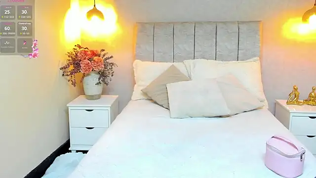 Snapshot of tutu_milf chatting on October 6, 2025, 7:11 pm tutu milf online show from October 6, 2025, 7:11 pm