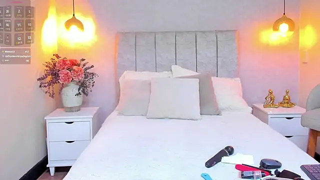 Snapshot of tutu_milf chatting on October 13, 2025, 7:03 pm tutu milf online show from October 13, 2025, 7:03 pm