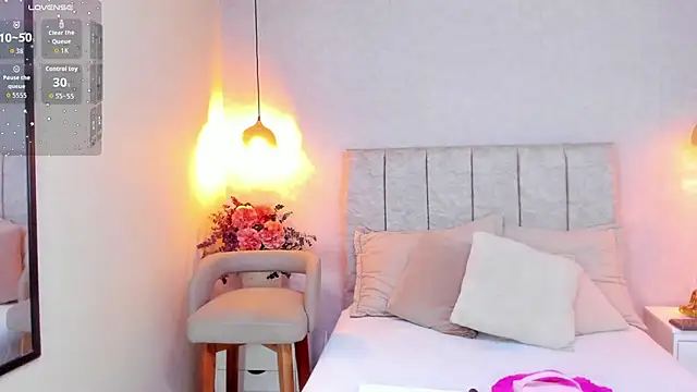 Snapshot of tutu_milf chatting on December 16, 2025, 7:08 pm tutu milf online show from December 16, 2025, 7:08 pm