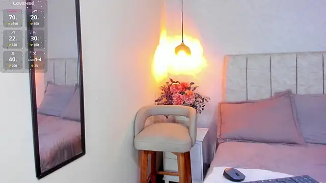 Snapshot of tutu_milf chatting on December 18, 2025, 7:20 pm tutu milf online show from December 18, 2025, 7:20 pm