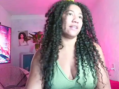 Snapshot of bellacrespalatina chatting on May 18, 2026, 9:20 pm bellacrespalatina online show from May 18, 2026, 9:20 pm