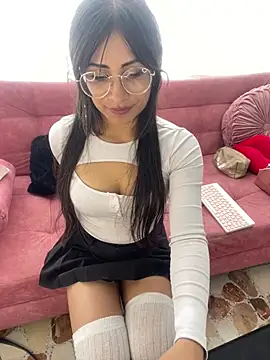 Jade Zephyra online show from March 2, 2026, 3:41 pm