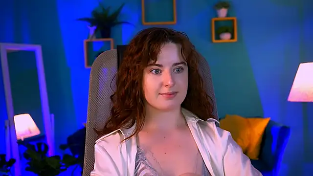 AnnTerry  online show from October 5, 2025, 8:56 am