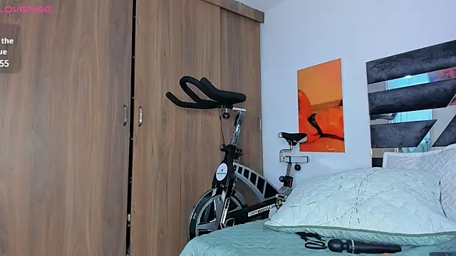 alexafit online show from February 26, 2025, 11:15 pm