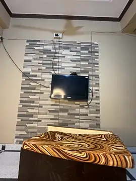 Shabnam88 online show from February 9, 2026, 5:17 pm