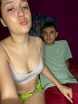 Snapshot of Jonlis01 chatting on March 9, 2025, 1:04 am Jonlis01 online show from March 9, 2025, 1:04 am