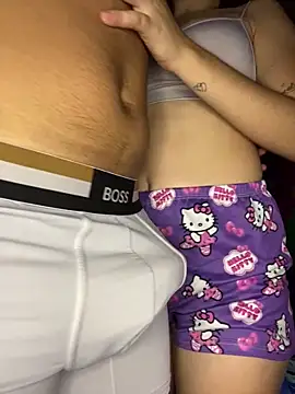 Snapshot of Jonlis01 chatting on March 17, 2025, 8:40 pm Jonlis01 online show from March 17, 2025, 8:40 pm