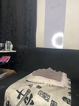 Snapshot of chiquimaturesexy chatting on March 2, 2026, 9:43 pm chiquimaturesexy online show from March 2, 2026, 9:43 pm