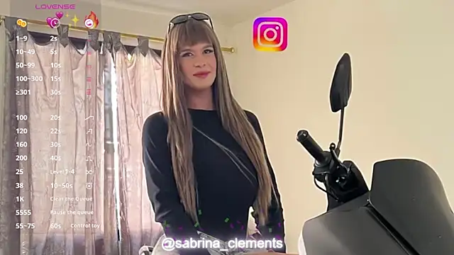 Snapshot of sabrina_clementss chatting on February 19, 2025, 7:16 pm sabrina clementss online show from February 19, 2025, 7:16 pm