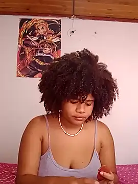 Snapshot of DANIELA_MICHEL chatting on December 2, 2024, 2:52 pm DANIELA MICHEL online show from December 2, 2024, 2:52 pm