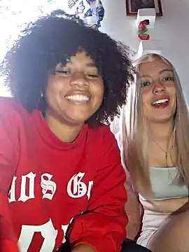 Snapshot of DANIELA_MICHEL chatting on January 9, 2025, 4:17 pm DANIELA MICHEL online show from January 9, 2025, 4:17 pm