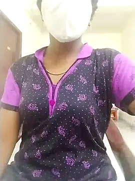 Snapshot of Preethytamilsexy chatting on February 15, 2025, 5:17 pm Preethytamilsexy online show from February 15, 2025, 5:17 pm