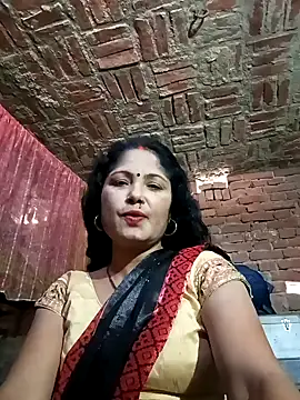 Snapshot of Suman007 chatting on December 6, 2024, 7:32 am Suman007 online show from December 6, 2024, 7:32 am