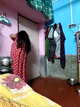 BERRY 00 online show from March 24, 2026, 9:58 am