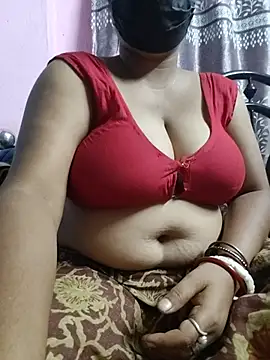 BERRY 00 online show from June 26, 2026, 6:34 pm