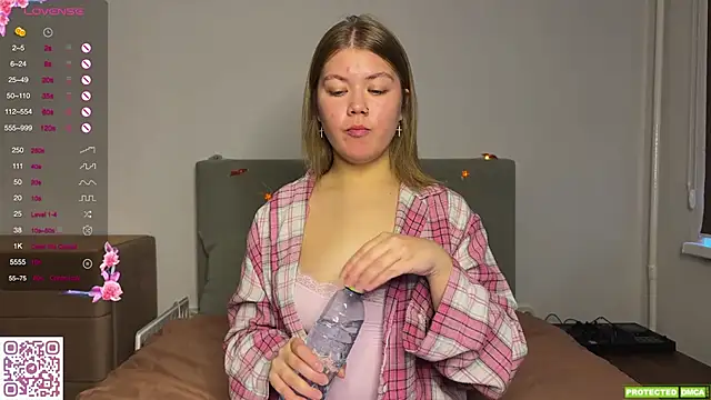 jettamona online show from November 13, 2025, 4:22 am