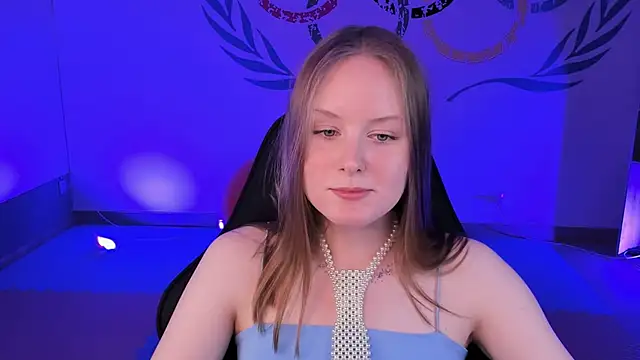 VivienLeeigh online show from December 7, 2024, 12:13 pm