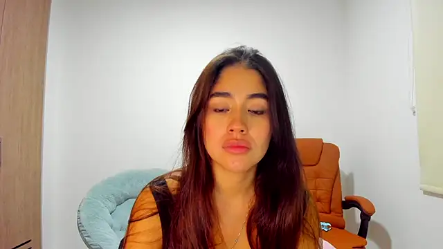 Snapshot of AriaMontgomery chatting on February 23, 2025, 10:17 am AriaMontgomery online show from February 23, 2025, 10:17 am