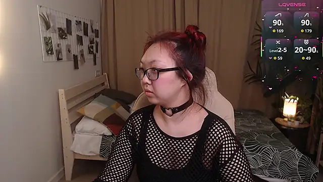 Marine Vact online show from March 24, 2026, 2:11 pm