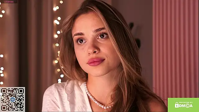 Snapshot of sunsally chatting on December 28, 2024, 8:58 pm sunsally online show from December 28, 2024, 8:58 pm