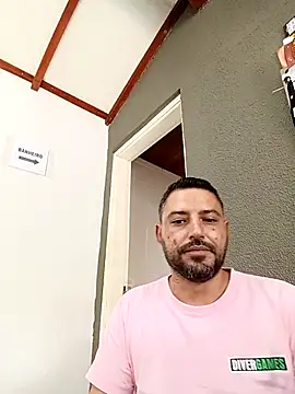 Snapshot of P4uzud4O chatting on March 19, 2026, 2:21 pm P4uzud4O online show from March 19, 2026, 2:21 pm