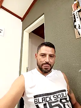 Snapshot of P4uzud4O chatting on March 22, 2026, 11:24 am P4uzud4O online show from March 22, 2026, 11:24 am